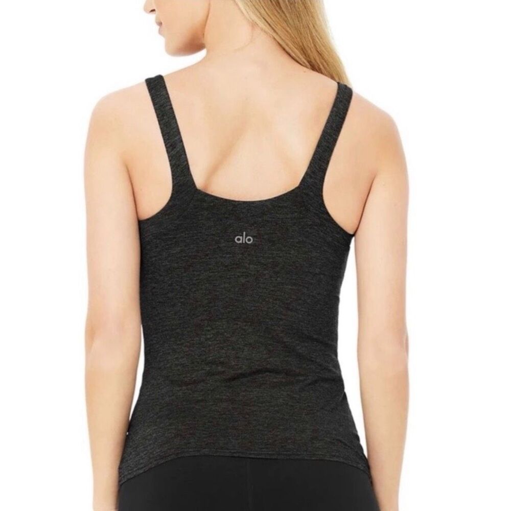 Alo Yoga Alosoft Complete Tank in Dark Heather Grey Small